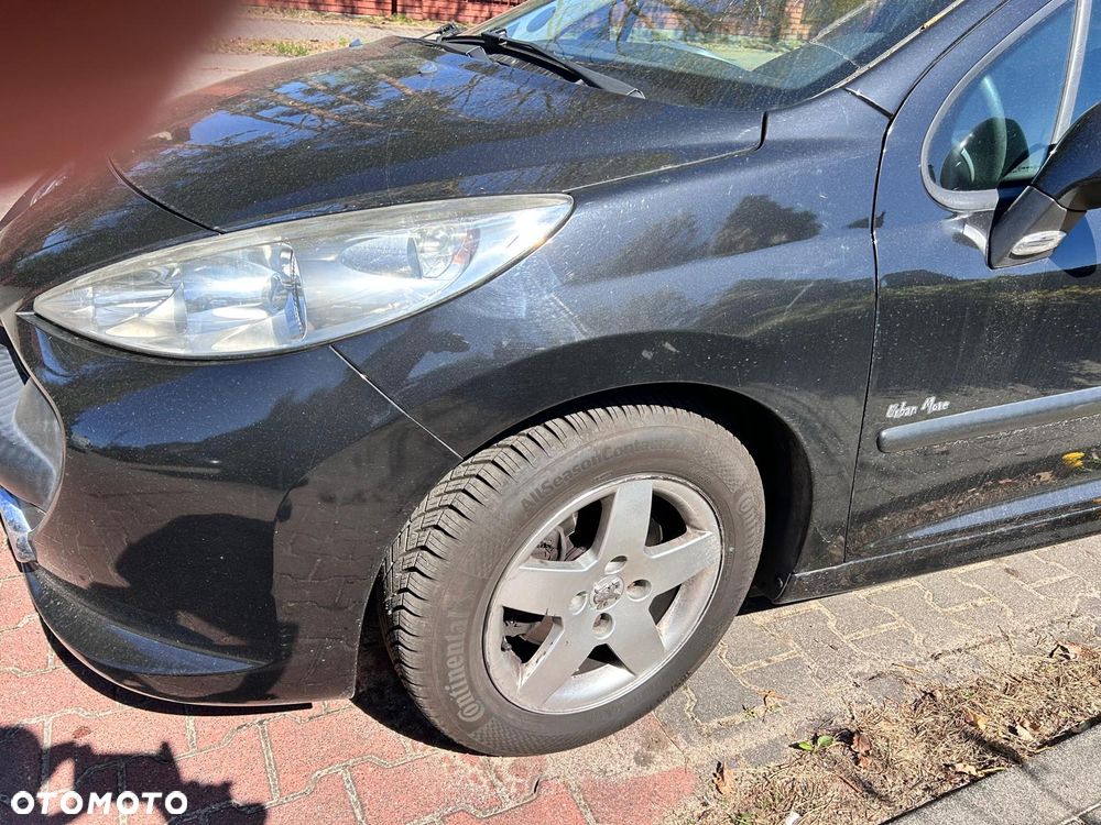 Peugeot 207 1.4 16V Trendy - 6