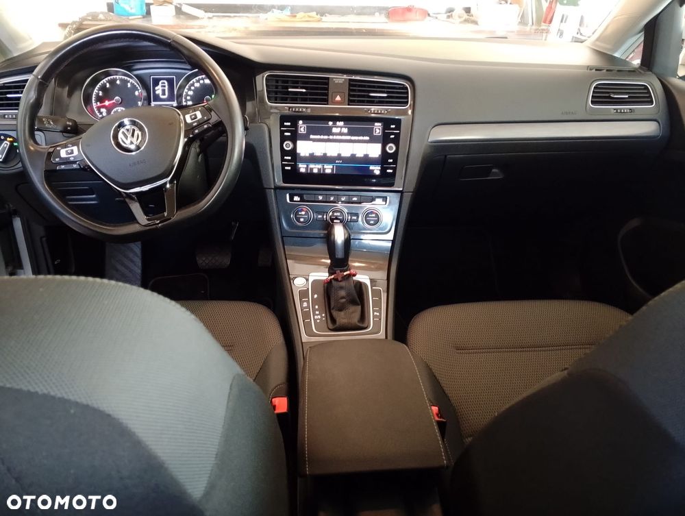 Volkswagen Golf 1.5 TSI ACT OPF DSG Comfortline - 11