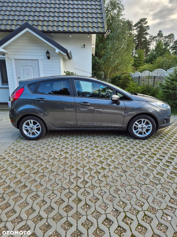 Ford Fiesta 1.0 EcoBoost Titanium - 4