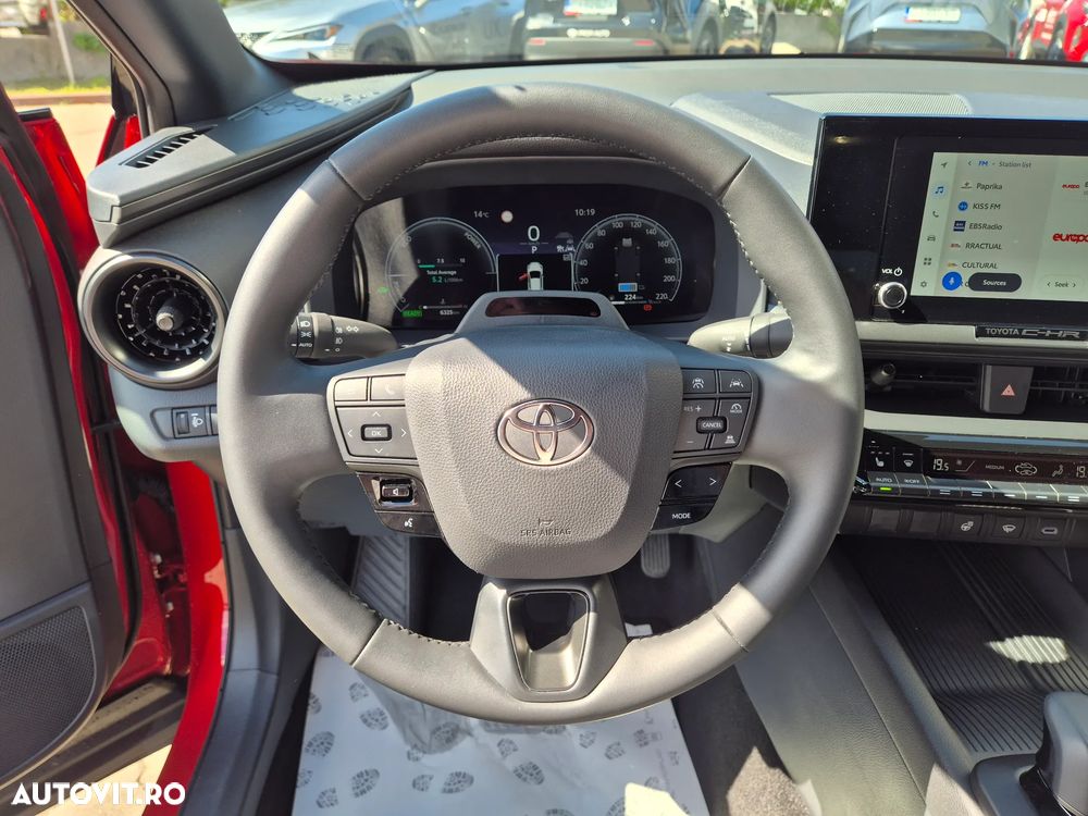 Toyota C-HR - 21