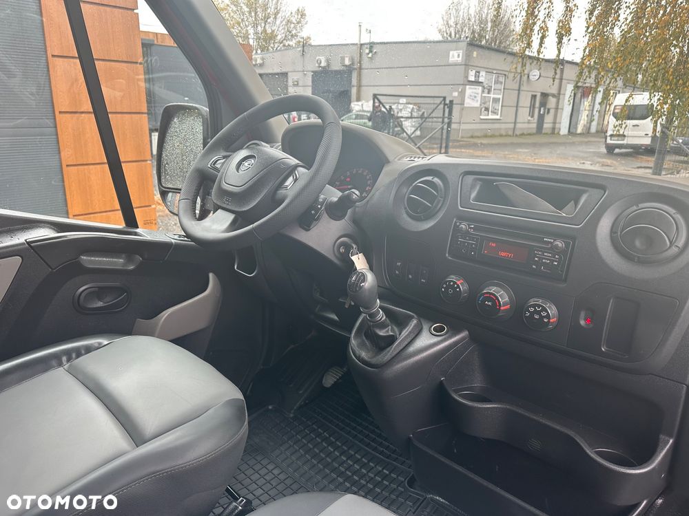 Opel Movano 2.3 136ps 2016r L3H2 Brygadowka 7oso - 21