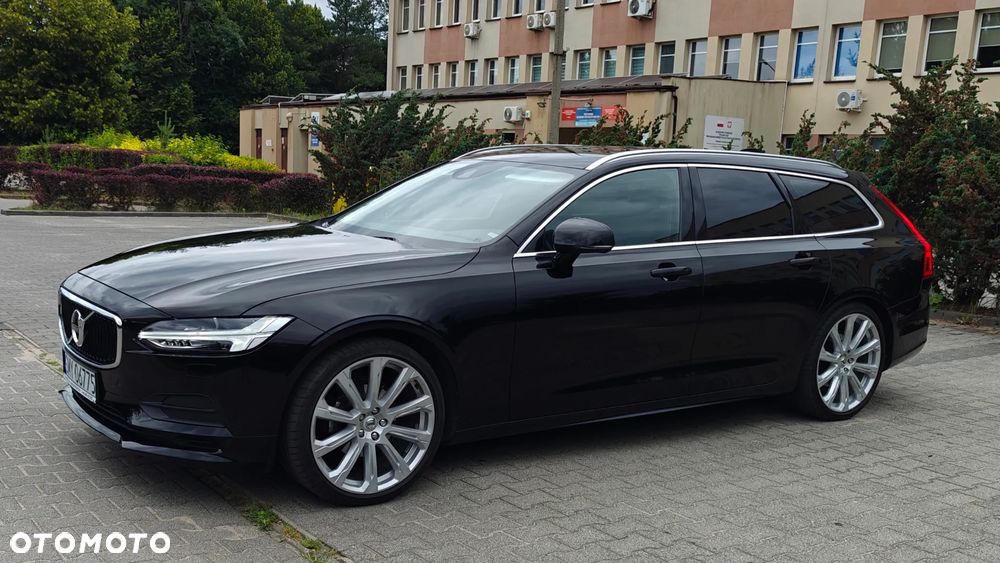 Volvo V90 D4 Momentum Pro - 14