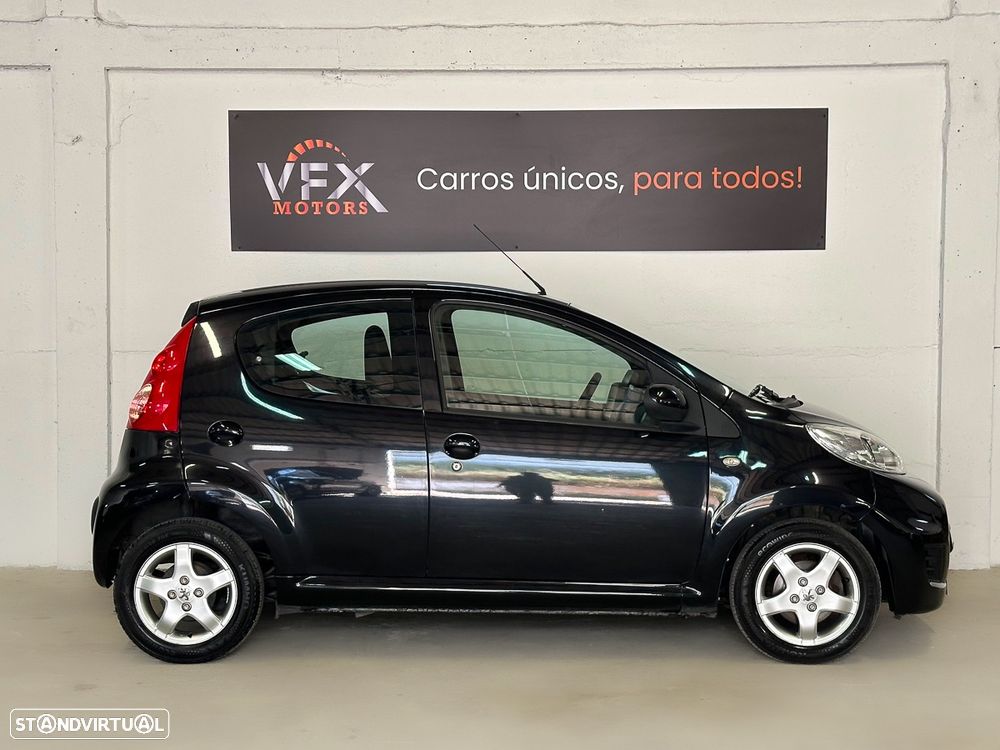 Peugeot 107 1.0 Urban - 11