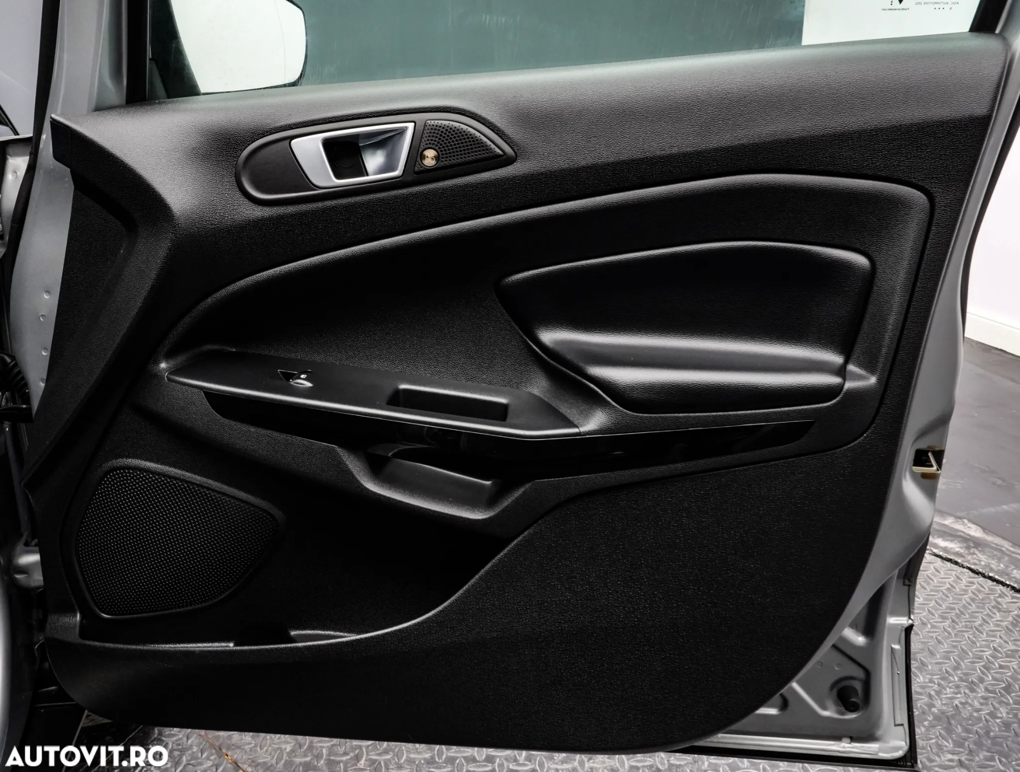 Ford EcoSport 1.0 EcoBoost Titanium - 26