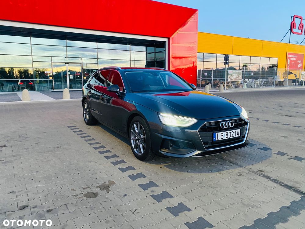 Audi A4 Avant 30 TDI S tronic - 6