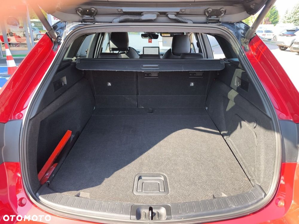 Toyota Corolla 2.0 Hybrid GR Sport Dynamic - 12