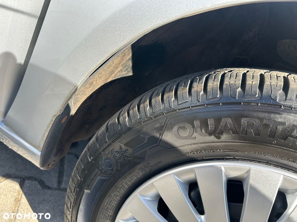 Skoda Fabia 1.2 HTP Classic - 28