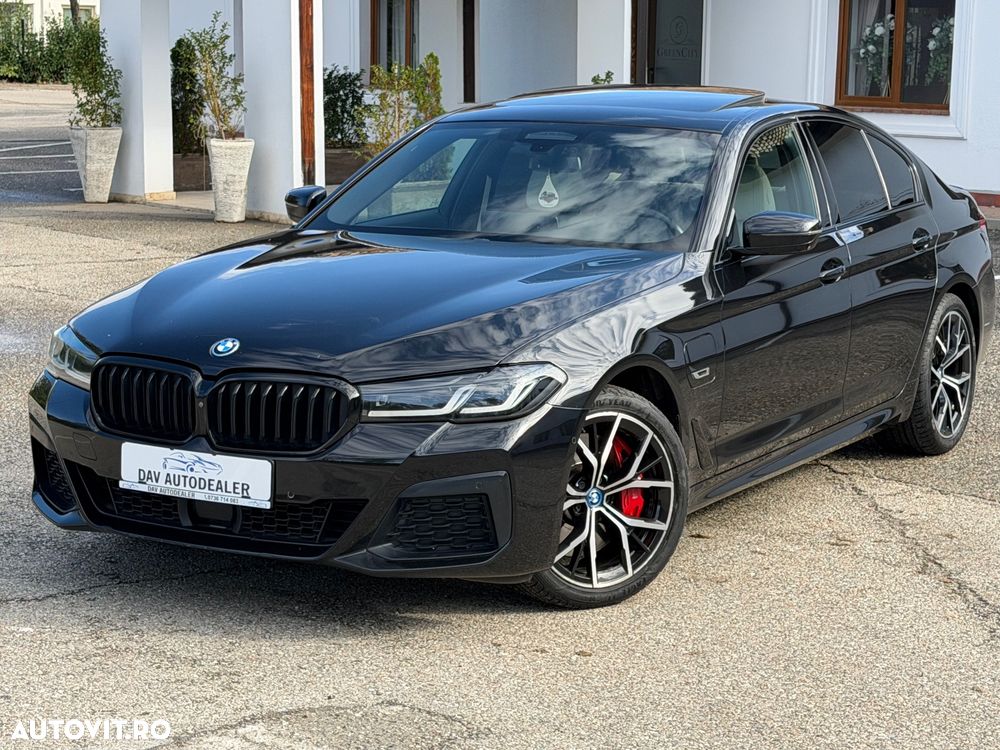 BMW 5 Series 2021 photo 2