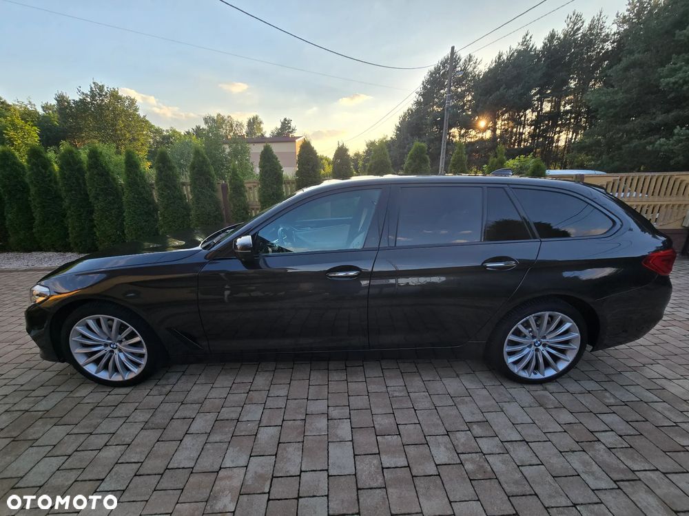 BMW Seria 5 520d xDrive Luxury Line - 10