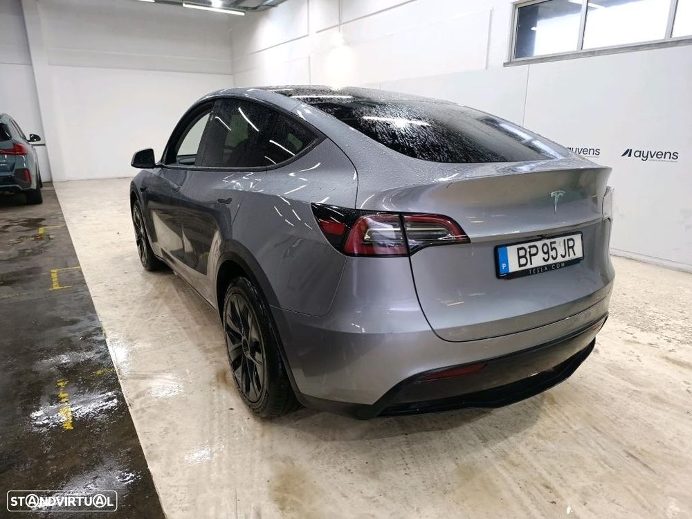Tesla Model Y Long Range Tração Traseira - 2