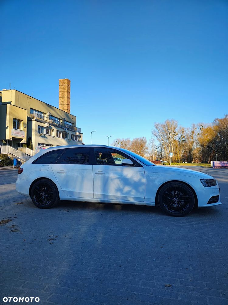 Audi A4 Avant 2.0 TDI ultra - 3