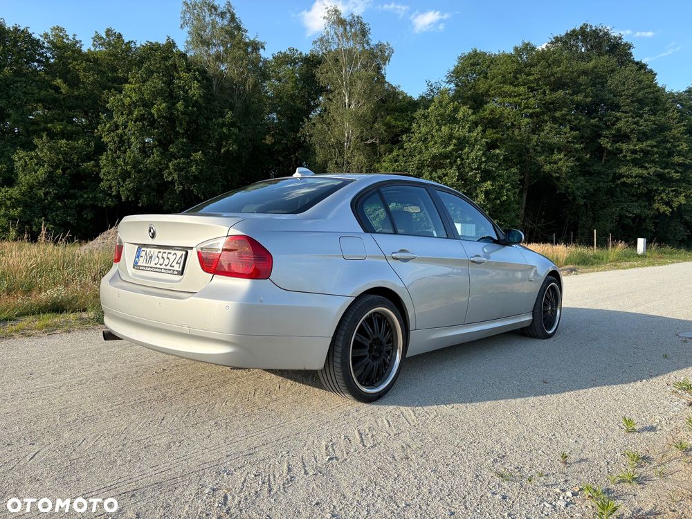 BMW Seria 3 320d DPF - 14