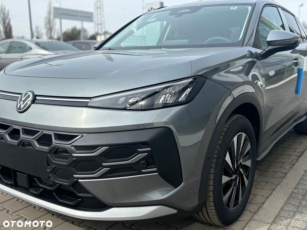 Volkswagen T-Roc - 9