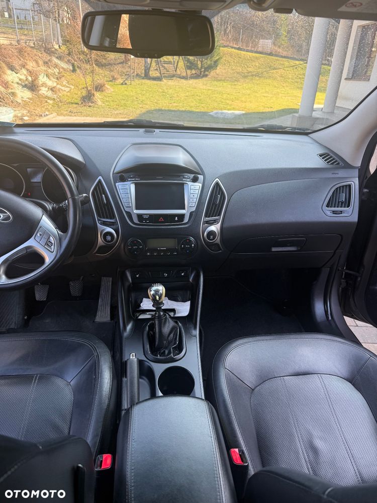 Hyundai ix35 2.0 CRDi 4WD Premium - 11