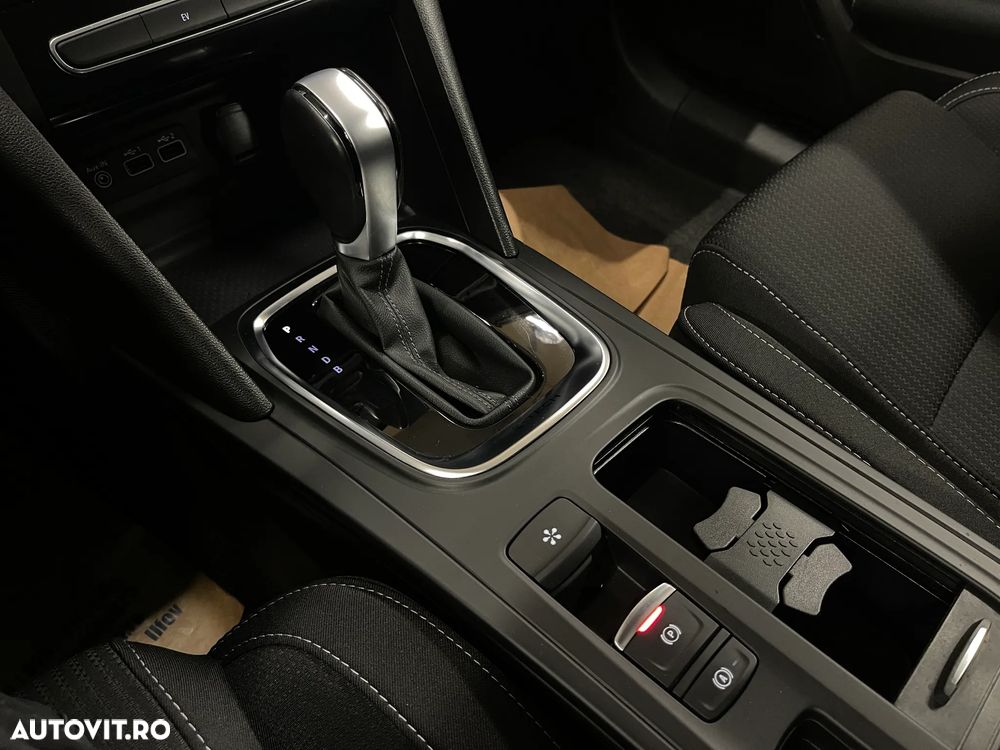 Renault Megane E-TECH 160 E-Tech engineered - 24