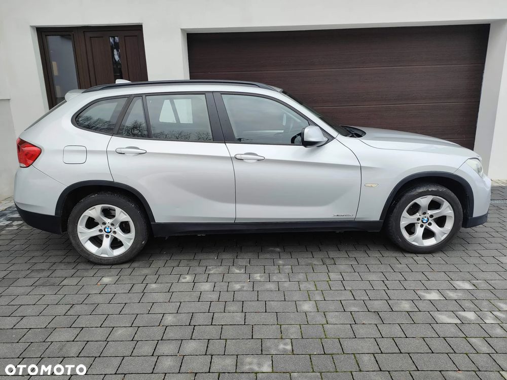 BMW X1 xDrive18d Sport Line - 4