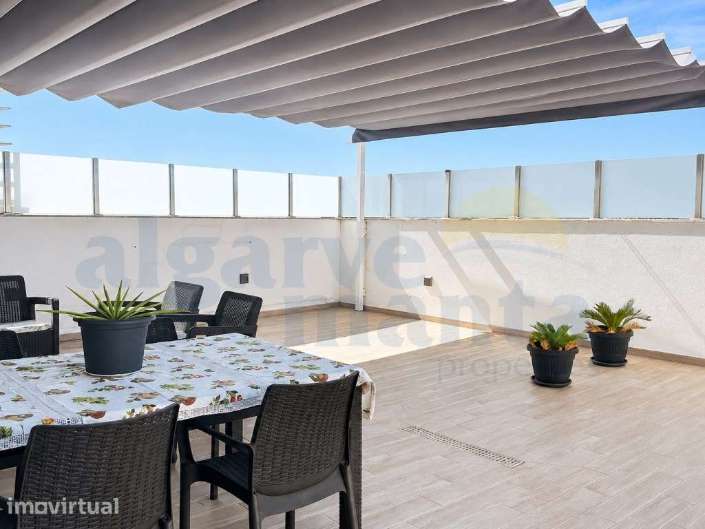 Moradia T3 Moderna com Garagem - Perto do Centro de Vila Nova de Ca... - Grande imagem: 4/37