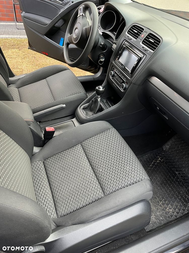 Volkswagen Golf 1.6 Trendline - 11