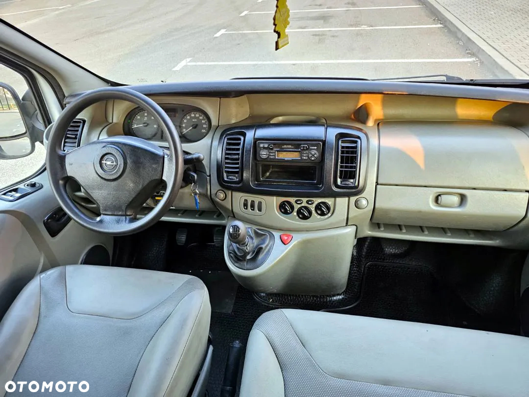 Opel Vivaro 2.5 CDTI L1H1 Tour - 15