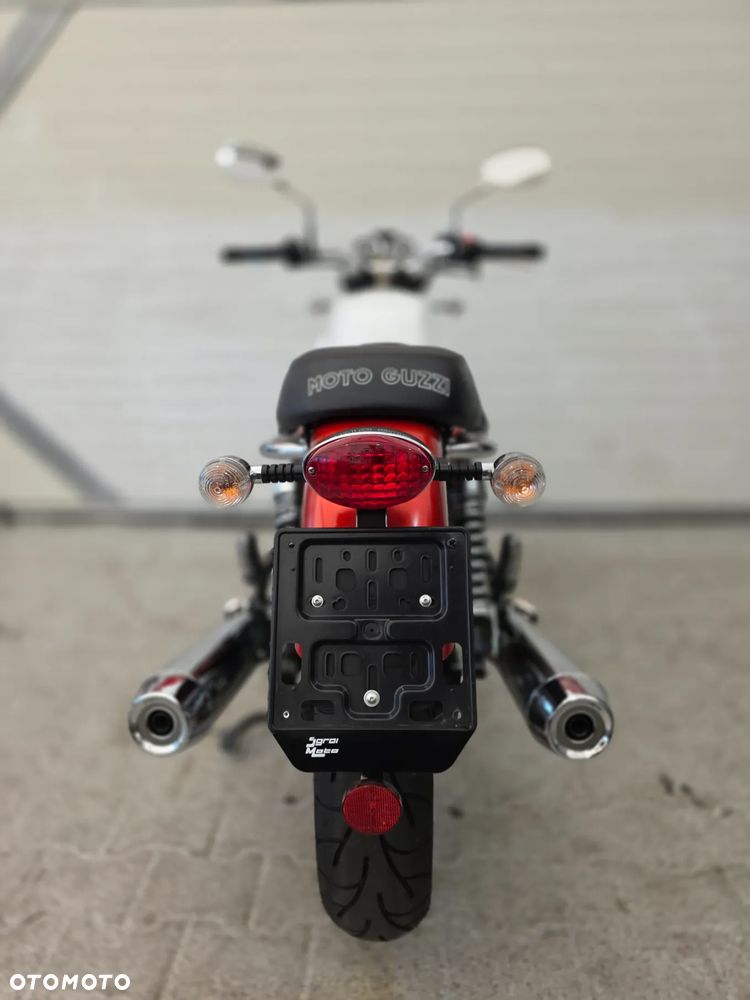 Moto Guzzi V7 - 27