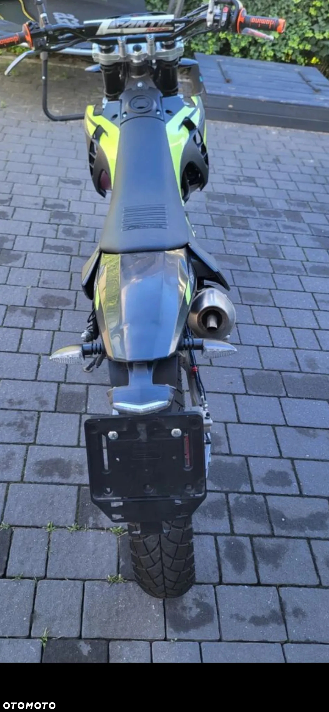 Fantic Inny - 17