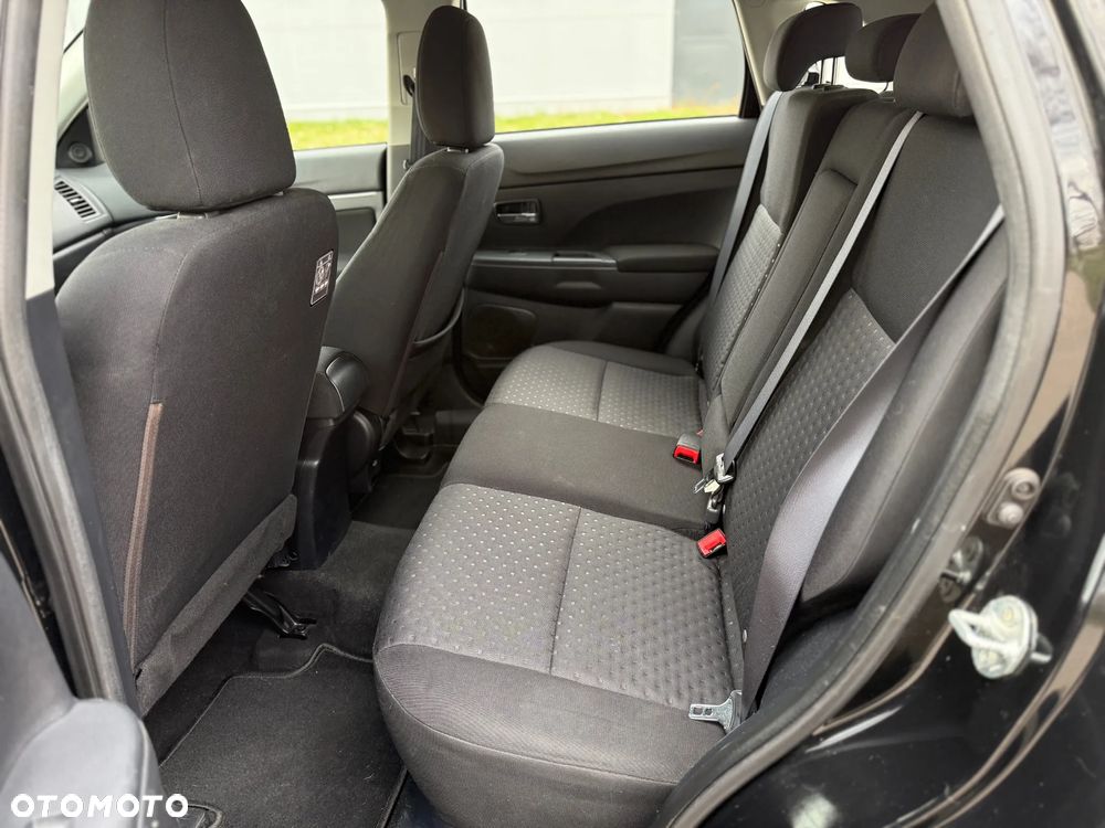 Mitsubishi ASX 1.6 ARCTIC - 12