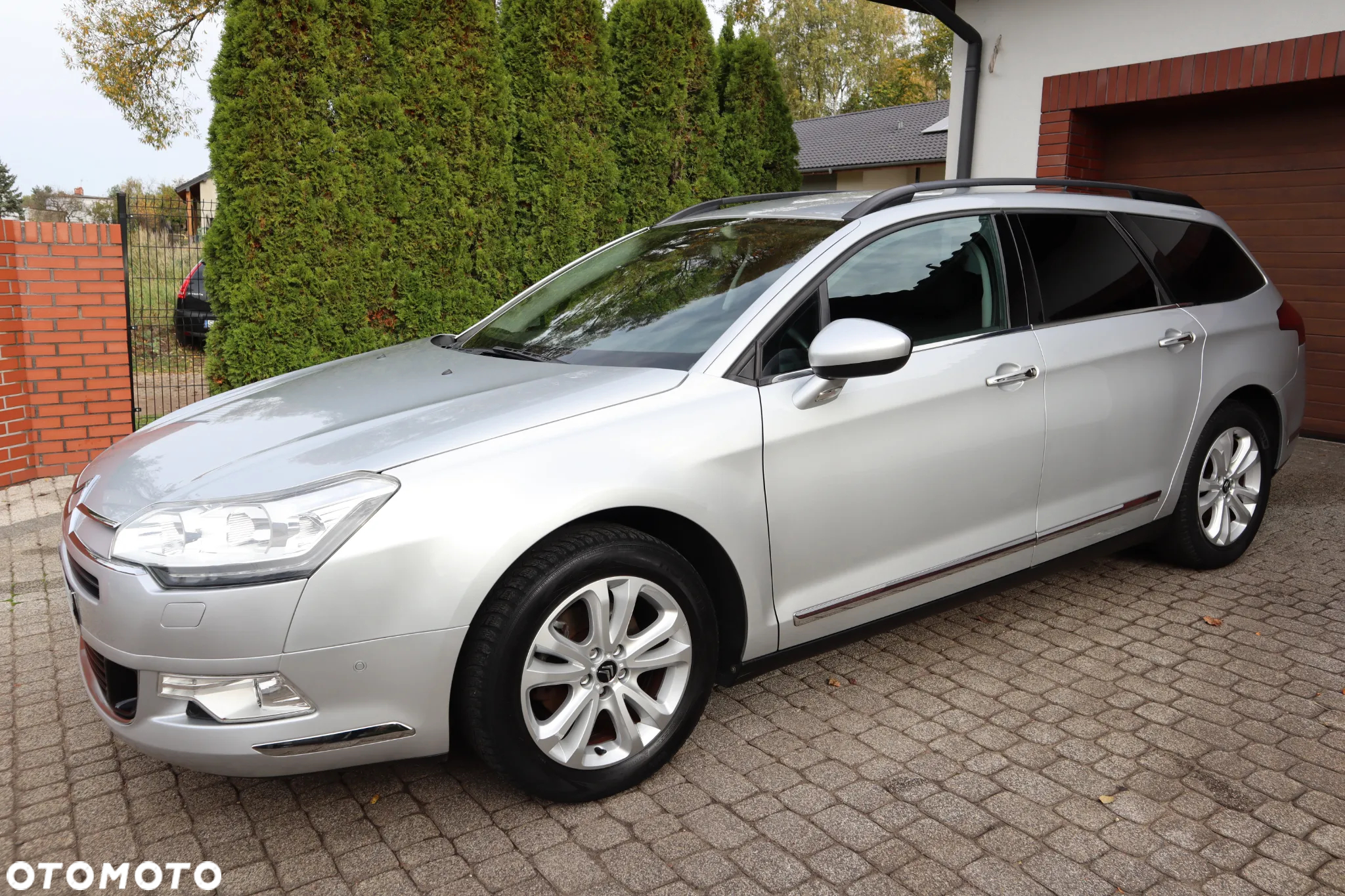 Citroën C5 Tourer HDi 140 FAP CrossTourer - 2