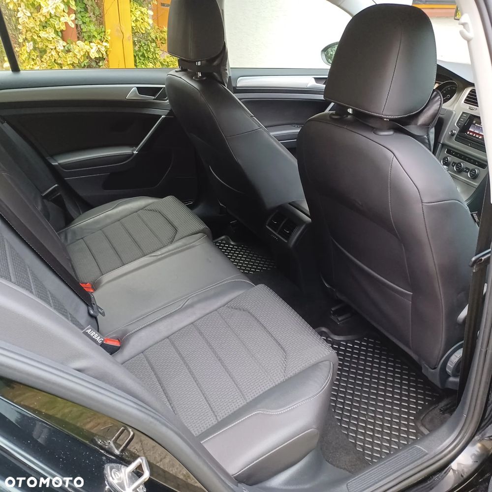 Volkswagen Golf 1.4 TSI (BlueMotion Technology) DSG Highline - 13