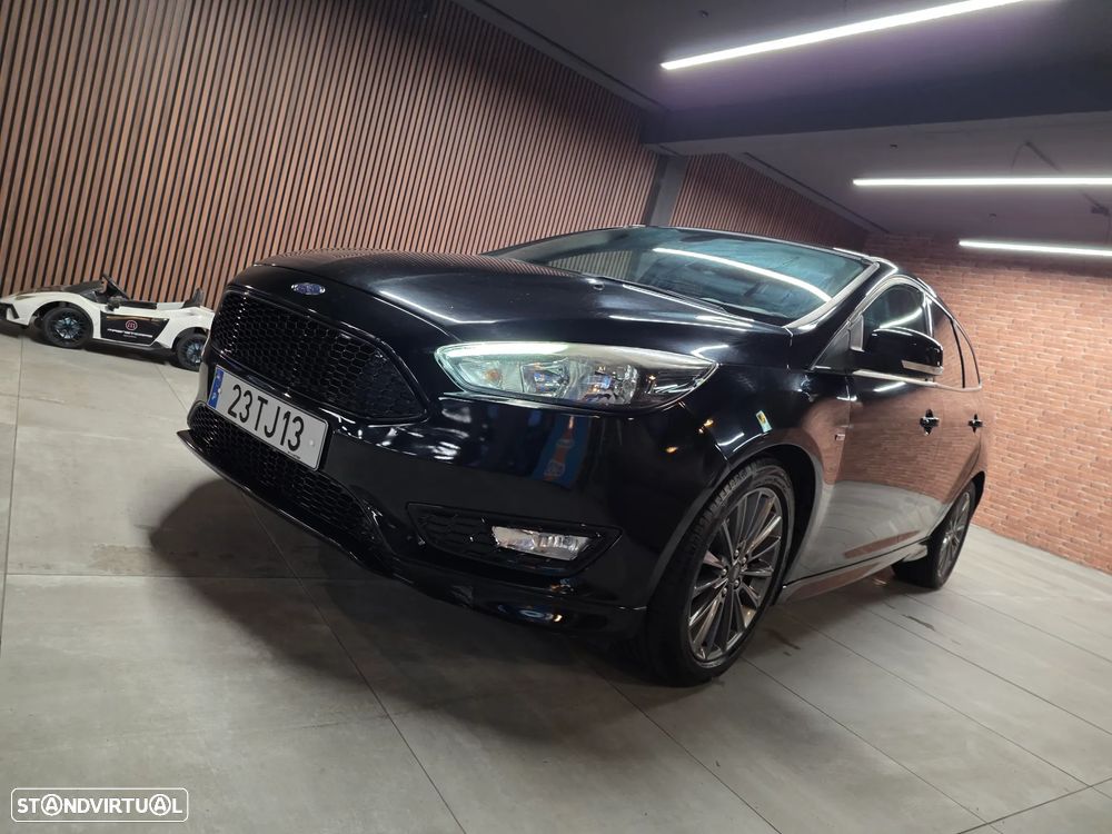 Ford Focus SW 1.5 TDCi ST-Line - 14