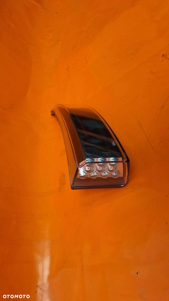 VOLVO FH4 KIERUNKOWSKAZ MIGACZ KIERUNEK LEWY/PRAWY - 1