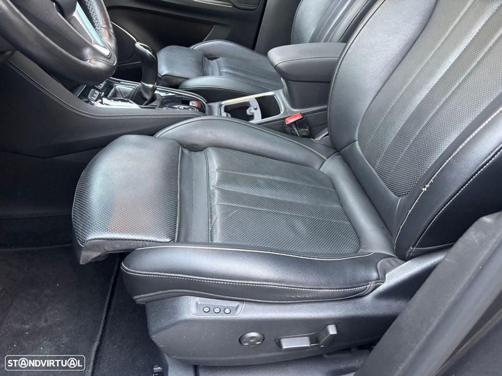 Opel Grandland X 1.2 T Design & Tech AT - 21