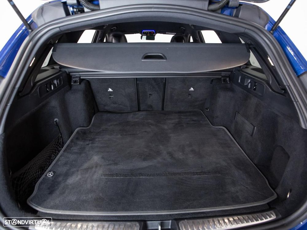 Mercedes-Benz C 220 Station d 9G-TRONIC 4Matic AMG Line - 13