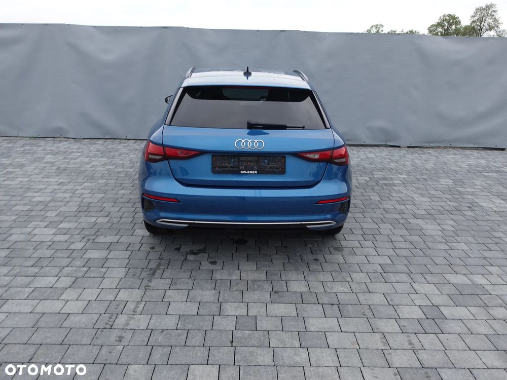 Audi A3 Sportback 30 TFSI advanced - 4
