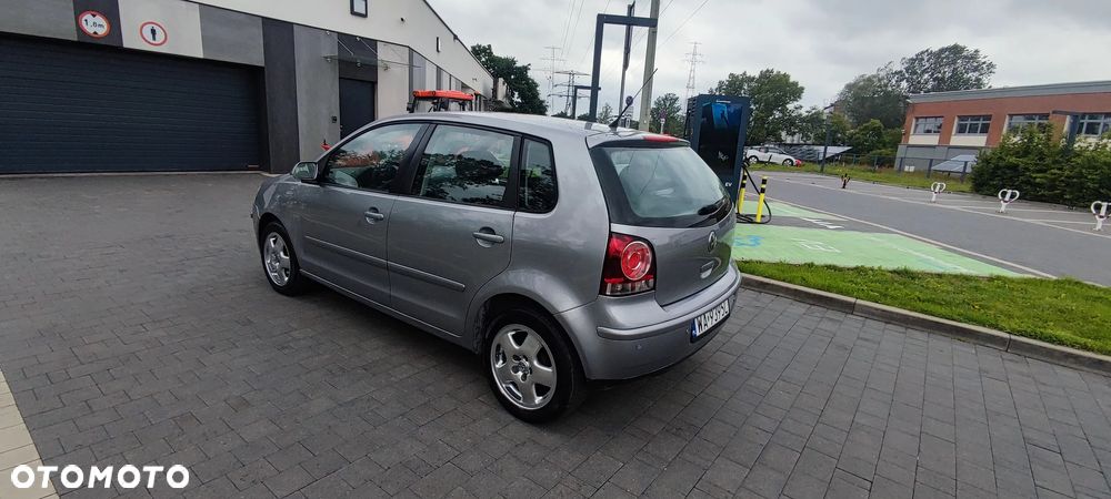 Volkswagen Polo 1.2 12V Trendline - 4