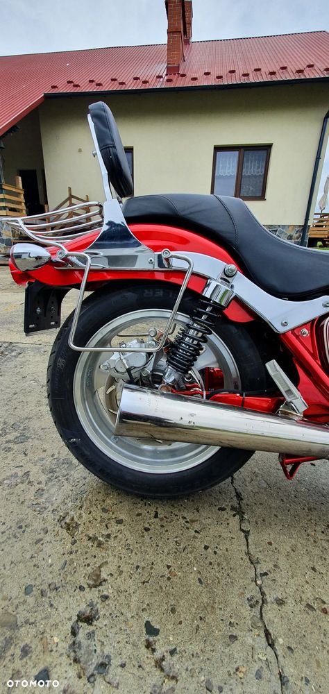 Yamaha XJ - 25