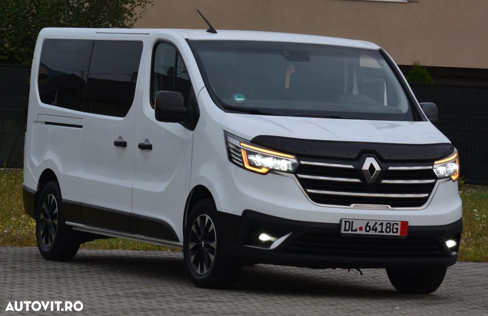 RENAULT Trafic 2023 — imagine 9