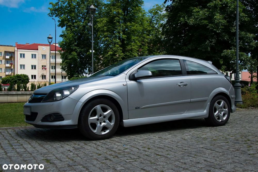 Opel Astra 1.6 Essentia - 2