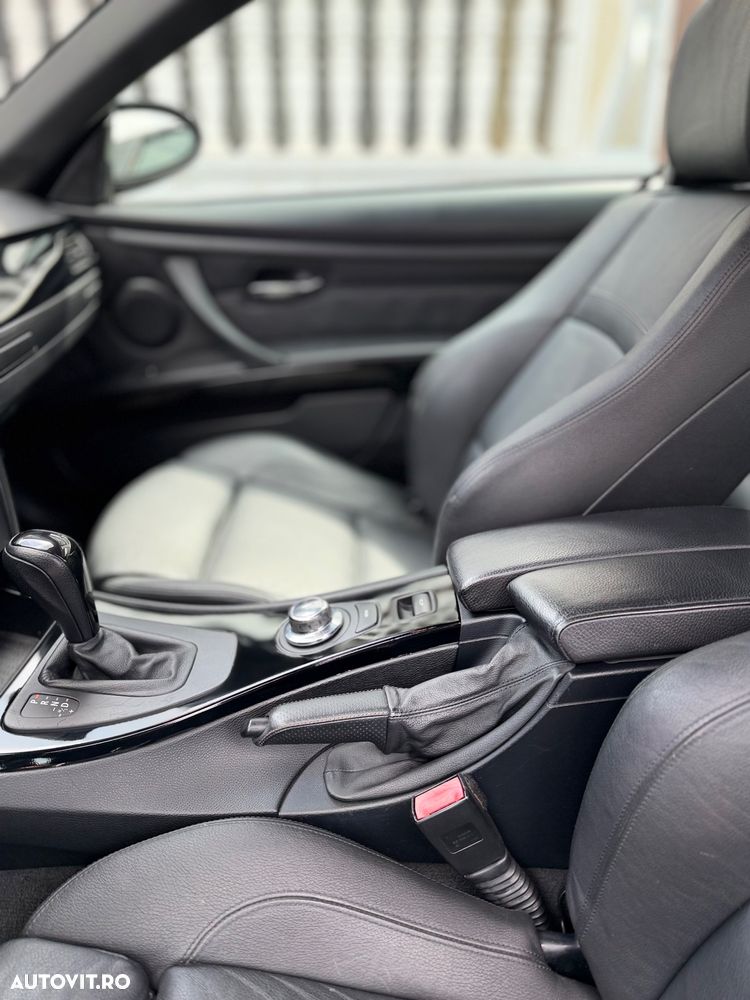 BMW Seria 3 320i Aut. M Sport Edition - 9