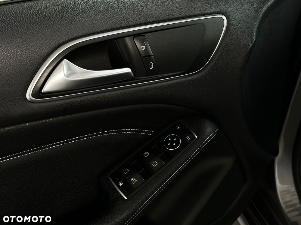 Mercedes-Benz Klasa B 200 - 15