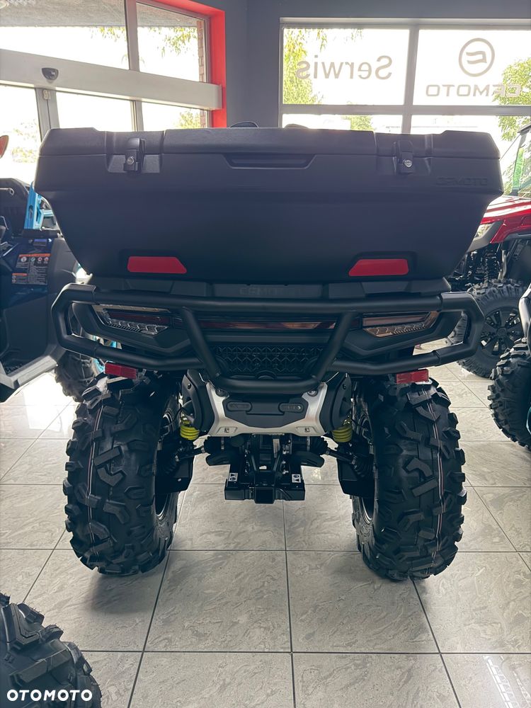 CFMoto CForce - 8