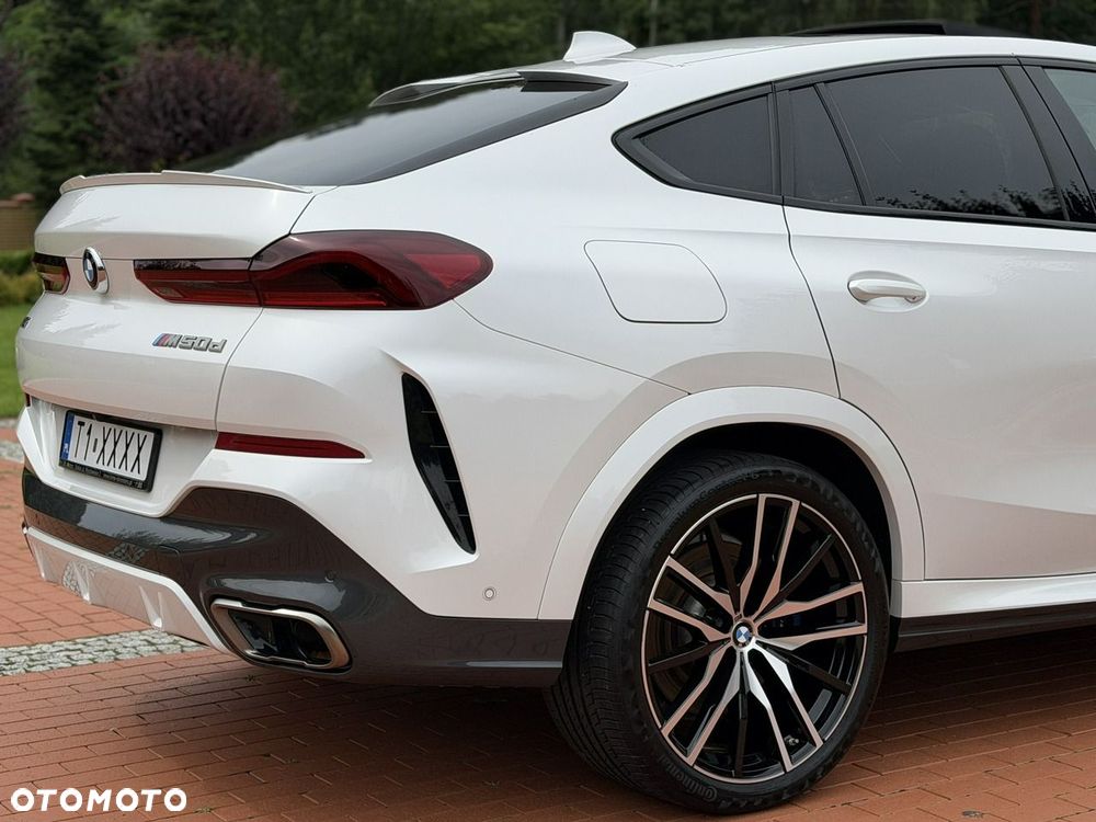 BMW X6 - 15