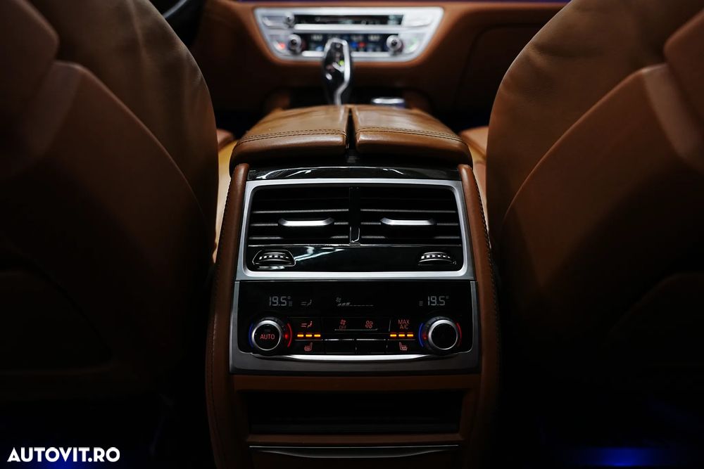 BMW Seria 7 730Ld xDrive - 20