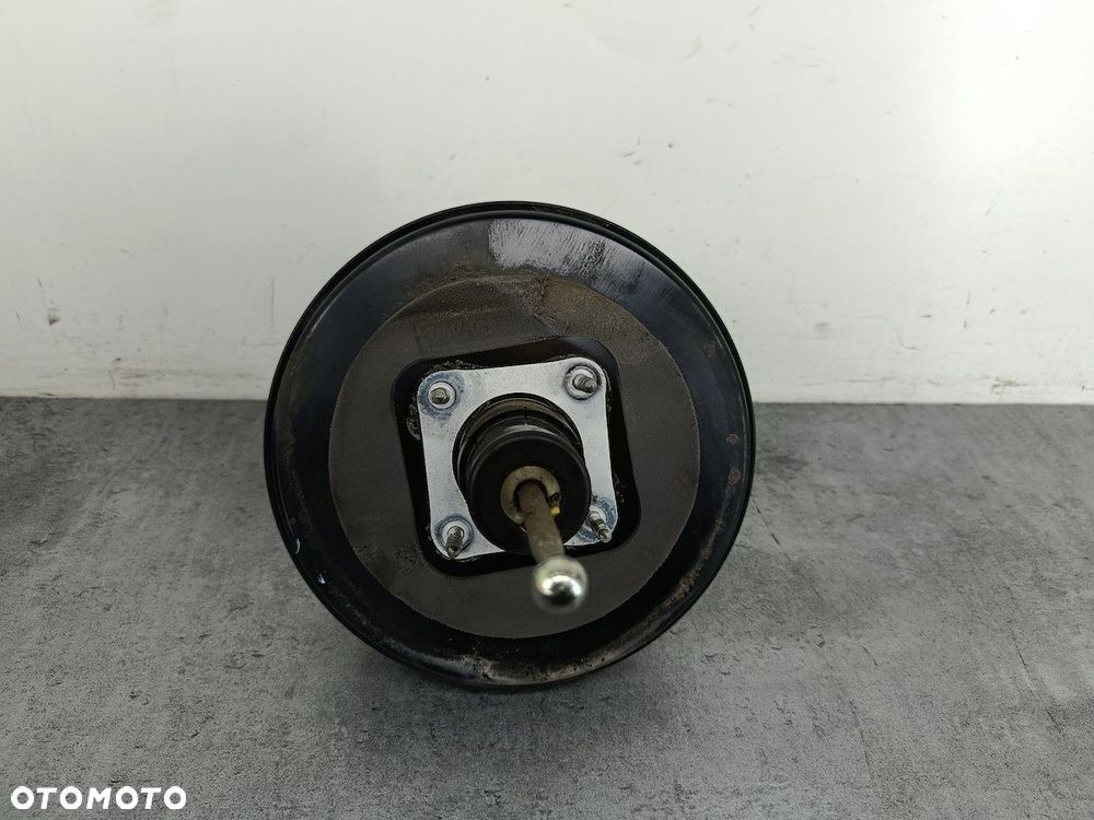 SERWO HAMULCOWE SKODA FABIA II FL 6R1614105H 1.6 TDI - 6