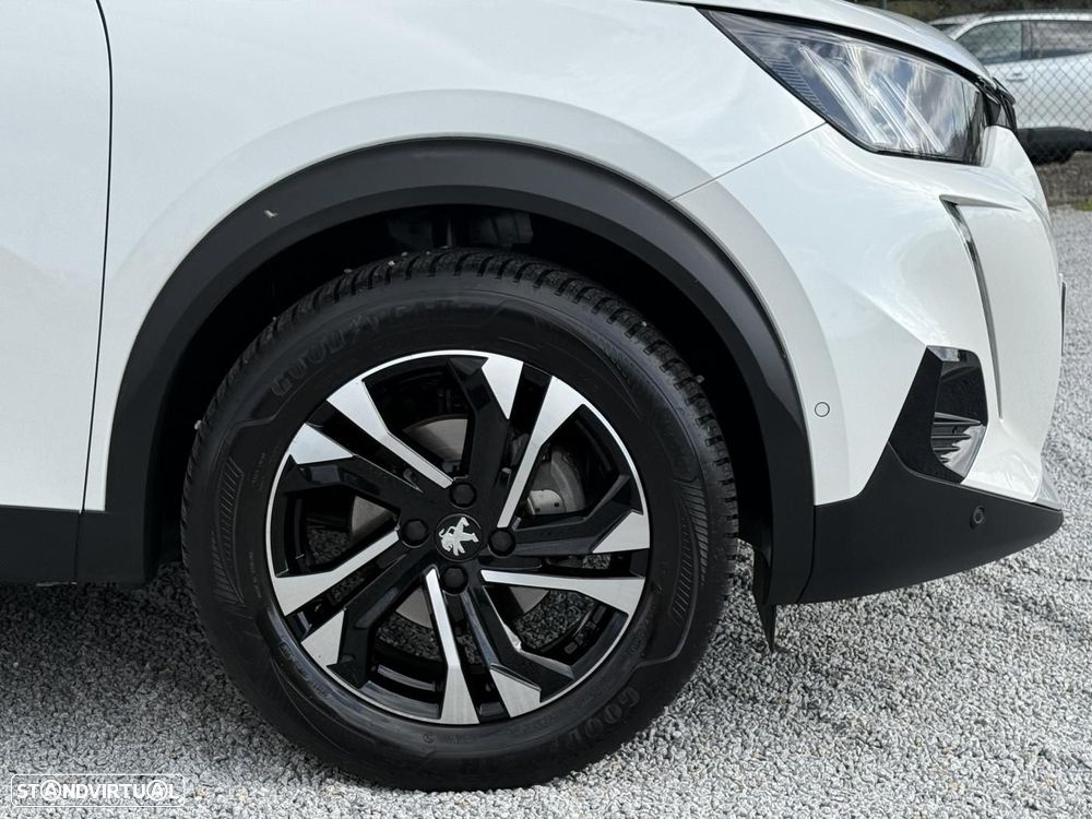 Peugeot 2008 1.2 PureTech GT EAT8 - 9