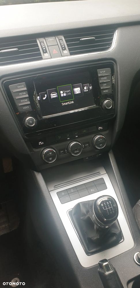 Skoda Octavia 1.4 TSI Ambition - 6