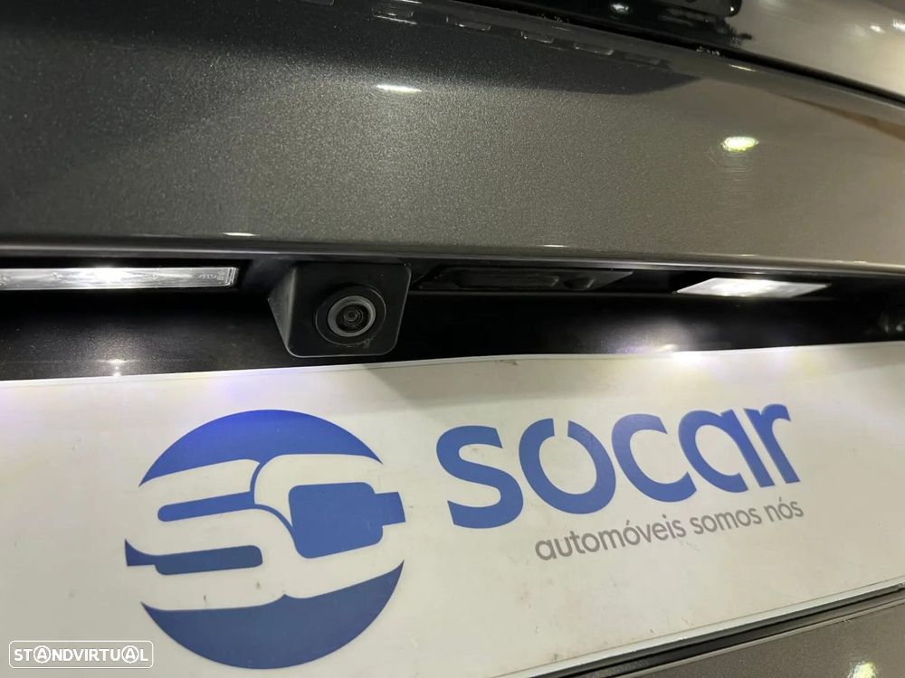 Peugeot 3008 1.6 Hybrid GT Pack e-EAT8 - 11