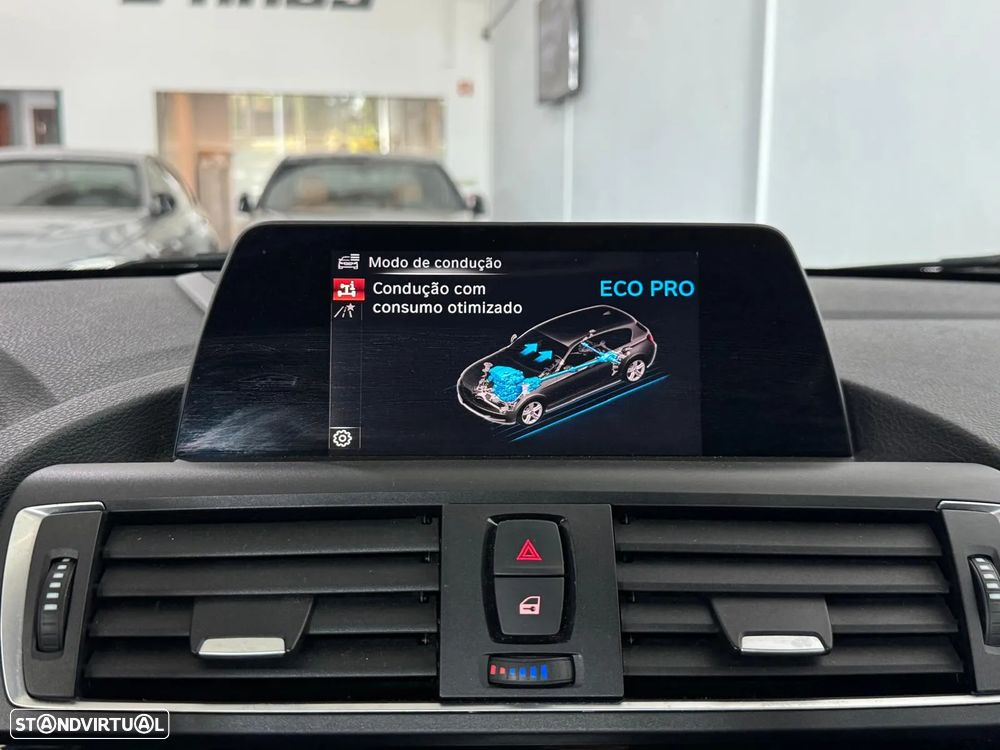 BMW 118 i Pack M - 34
