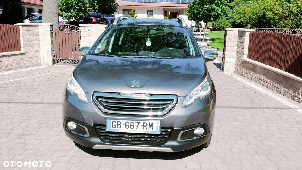 Peugeot 2008 1.2 Pure Tech Style - 8