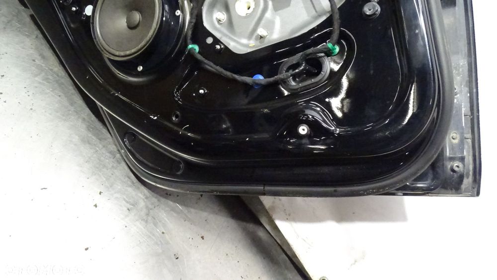 DRZWI LEWY TYŁ VOLKSWAGEN GOLF V GTI L041 - 7