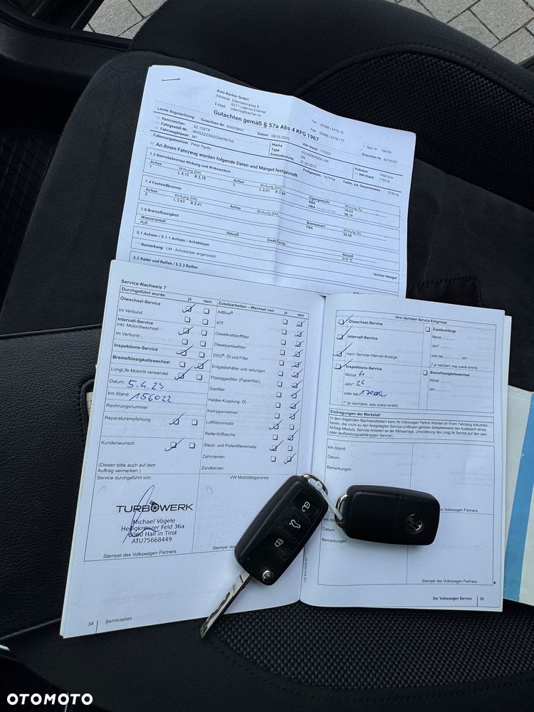 Volkswagen Tiguan 2.0 TDI DPF 4Motion BlueMotion Technology Lounge Sport & Style - 26